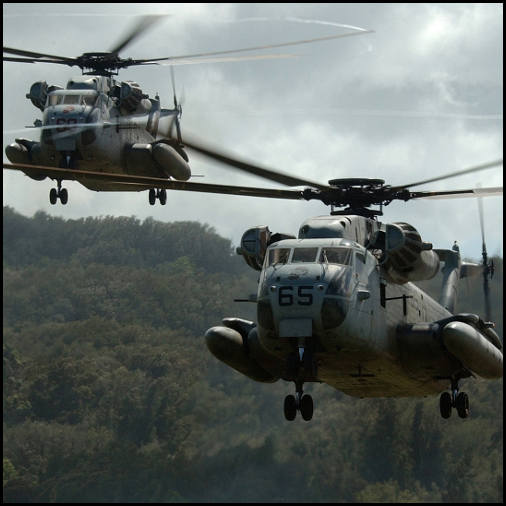 CH-53Ds landing
