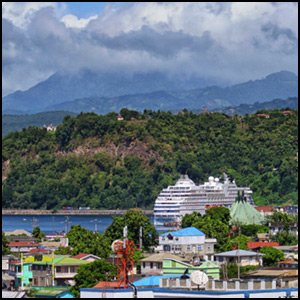 Dominica Seen From the Ship (10) by Gail Frederick [CC-BY-SA-2.0 (http://creativecommons.org/licenses/by-sa/2.0)], via Flickr https://flic.kr/p/5MYWSL [cropped and processed]