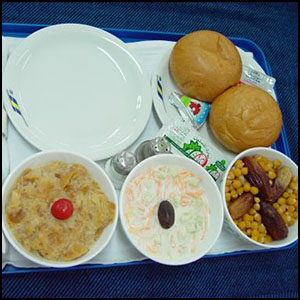 Tasty Meal on Sudan Air via http://www.sudanair.com/uploads/photos/97226DSC00043.JPG [Fair Use]